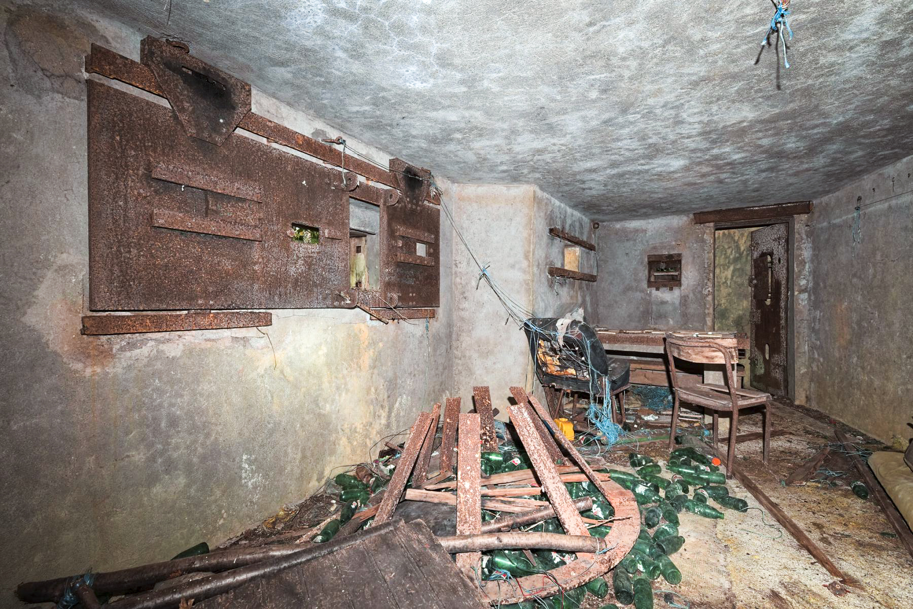 Ligne Maginot - MB17 - (Blockhaus pour canon) - 