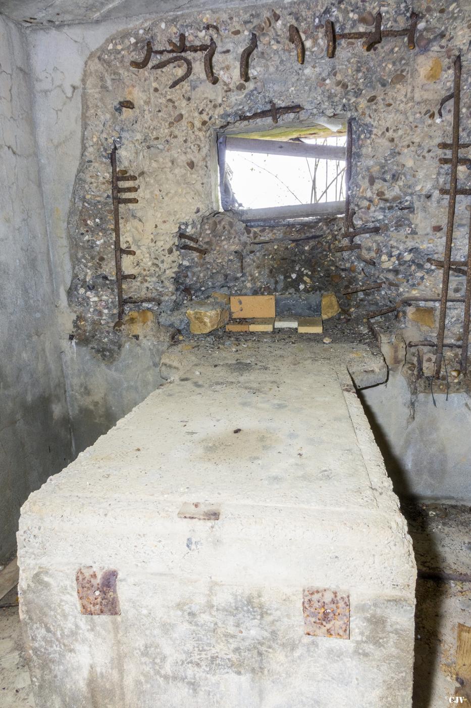 Ligne Maginot - MB18 - (Blockhaus pour canon) -     - Lia VERMEULEN