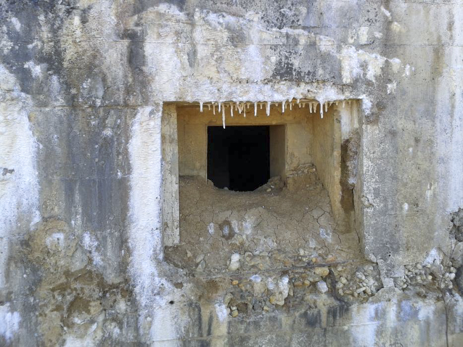Ligne Maginot - MB42 - (Blockhaus lourd type STG / STG-FCR - Simple) - Les créneaux de tir de l'extérieur