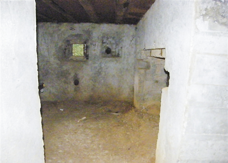 Ligne Maginot - MB53 - (Blockhaus lourd type STG / STG-FCR - Simple) - L'intérieur