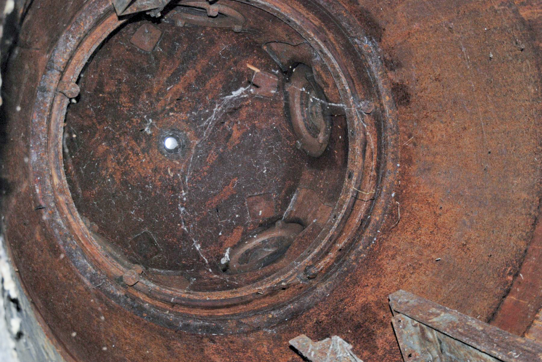 Ligne Maginot - 96 - MONUMENT - (Casemate d'infanterie - Double) - La cloche GFM type B - Ludovic KNAPP