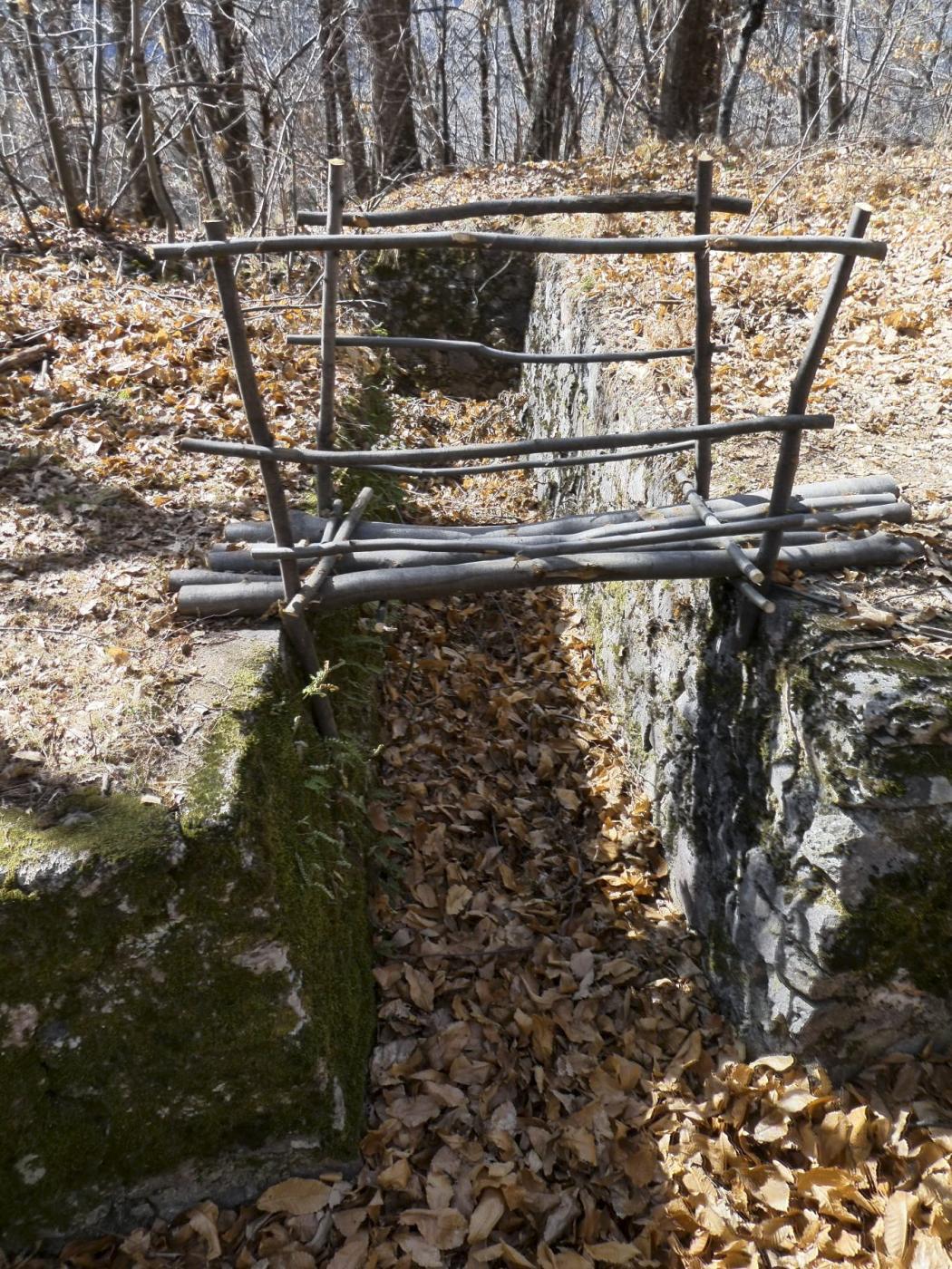 Ligne Maginot - PLANET - (Ouvrage d'infanterie) - Tranchée sud est
11.  - ELLENA Daniel - CUNY Philippe