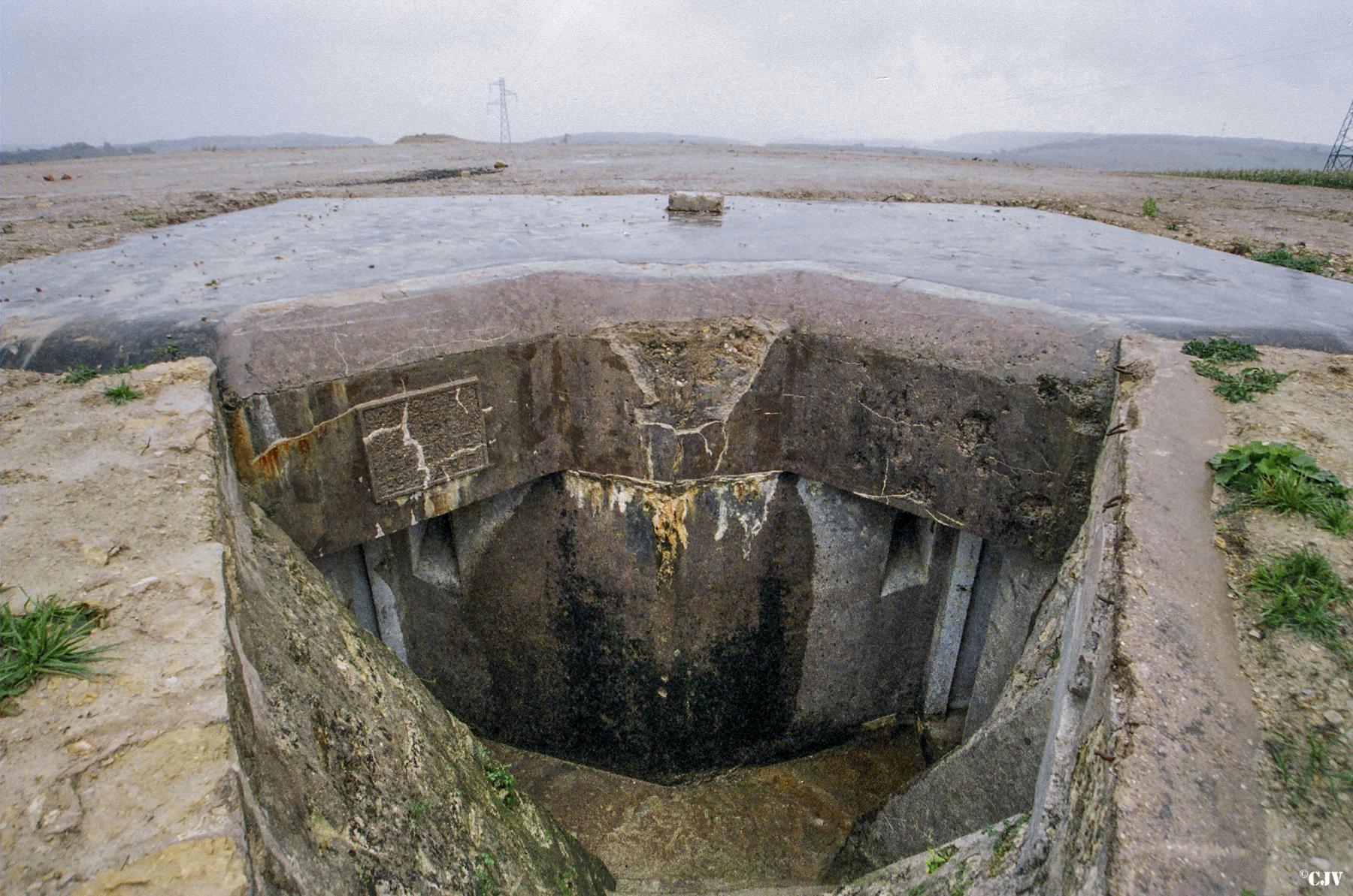 Ligne Maginot - COTE 400 - (Central téléphonique d'observation) - 
