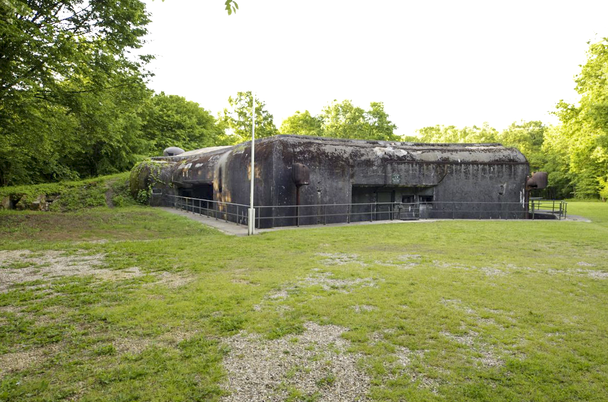 Ligne Maginot - BOIS KARRE - A12 - (Ouvrage d'infanterie) - Vue arrière