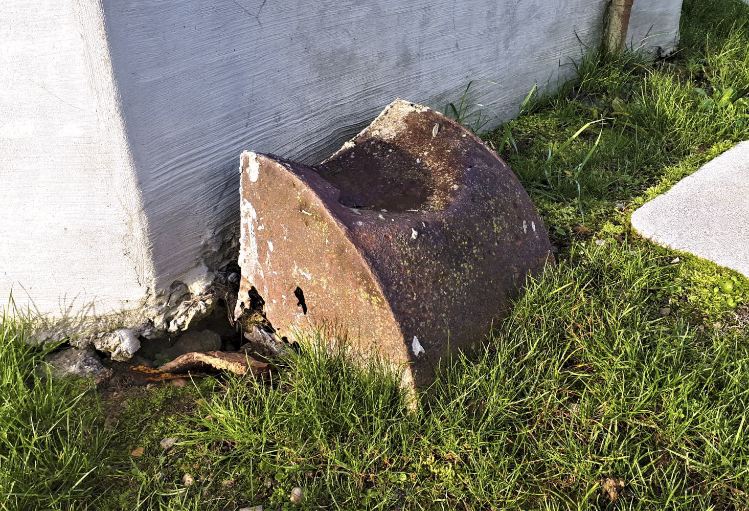 Ligne Maginot - ROUSSY LE VILLAGE (Poste avancé GRM) - (Poste GRM - Maison Forte) - Tôle de protection des conduits de mise à feu - Gregory Fuchs