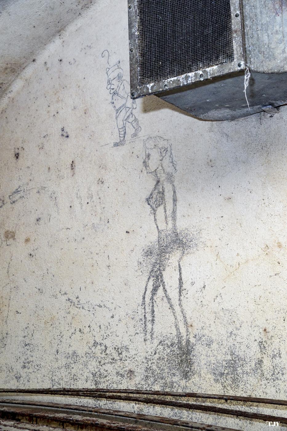 Ligne Maginot - FERMONT - A2 - (Ouvrage d'artillerie) - Chambre de troupe
Graffiti - Lia VERMEULEN