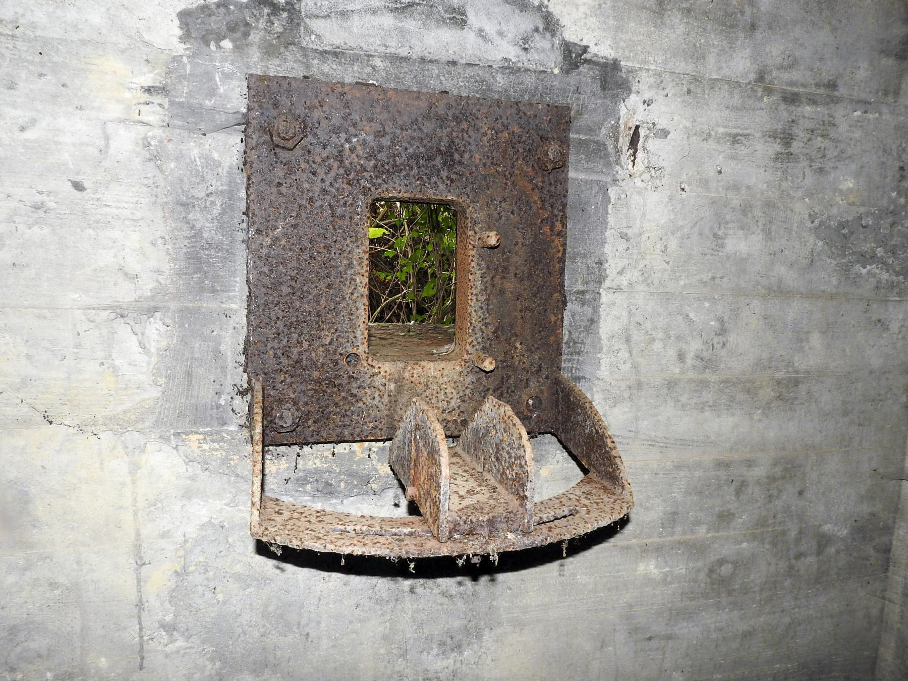 Ligne Maginot - ROUY 1 - (Blockhaus pour arme infanterie) - L'affût pour arme d'infanterie.