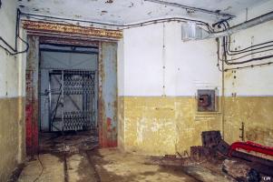 Ligne Maginot - LATIREMONT - A3 - (Ouvrage d'artillerie) - Entrée munitions
Vers les monte-charges