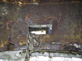 Ligne Maginot - B22 - ECLUSE 66 SUD - (Blockhaus pour arme infanterie) - Créneau aménagé à l'arrière de la coupole