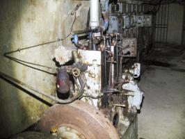 Ligne Maginot - COL DE GARDE (G) - EO10 - (Abri actif) - L'usine électrique
Les dégradations du moteur DB2