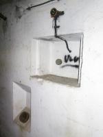 Ligne Maginot - COL DE GARDE (G) - EO10 - (Abri actif) - Bloc 1
A gauche la deuxième goulotte pour grenade