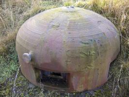 Ligne Maginot - ROCHONVILLERS - A8 - (Ouvrage d'artillerie) - Bloc 1
Cloche GFM type A
Noter les traces d'impacts