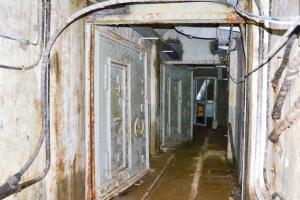 Ligne Maginot - ROCHONVILLERS - A8 - (Ouvrage d'artillerie) - Bloc 9
Le sas au pied du bloc