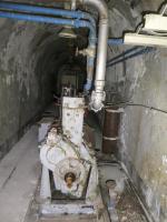 Ligne Maginot - COL DE GARDE (G) - EO10 - (Abri actif) - L'usine électrique
Groupe électrogène à moteur Baudouin BD2 de 24 CV