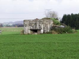 Ligne Maginot - M71B - (Blockhaus pour arme infanterie) - Le flanquement à gauche.