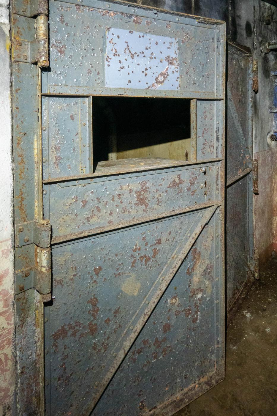 Ligne Maginot - HOBLING - A23 - (Ouvrage d'infanterie) - Porte de l'usine dans la galerie principale - Michel Teiten