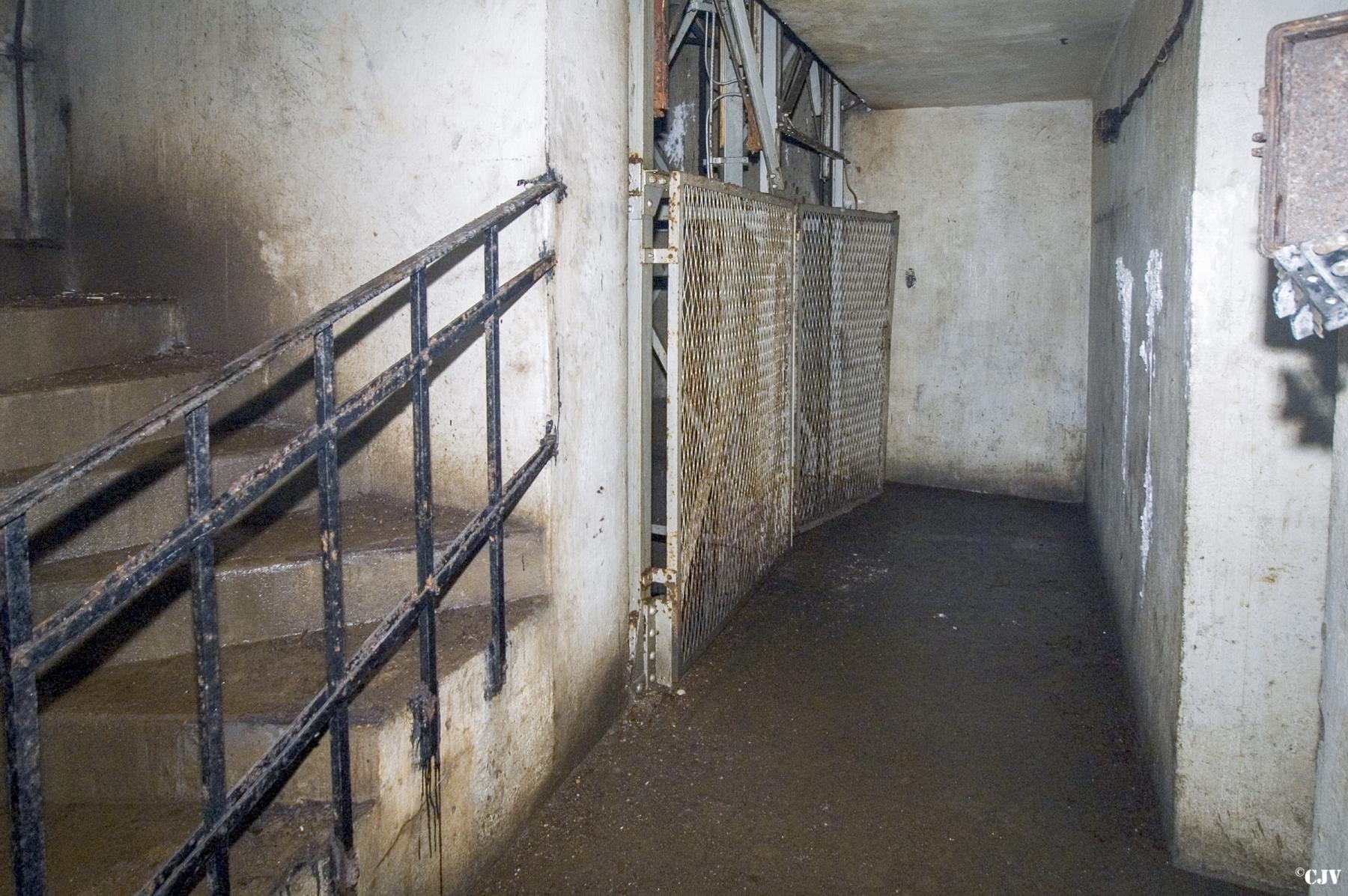 Ligne Maginot - LATIREMONT - A3 - (Ouvrage d'artillerie) - Bloc 6 - Lia VERMEULEN