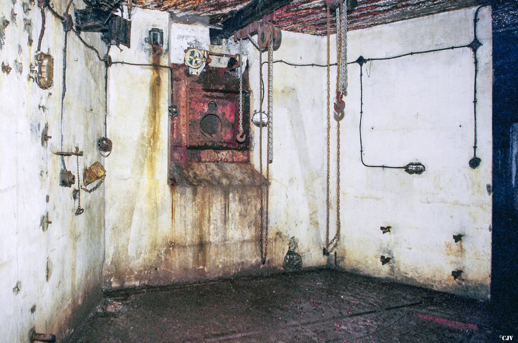 Ligne Maginot - LATIREMONT - A3 - (Ouvrage d'artillerie) - Bloc 6