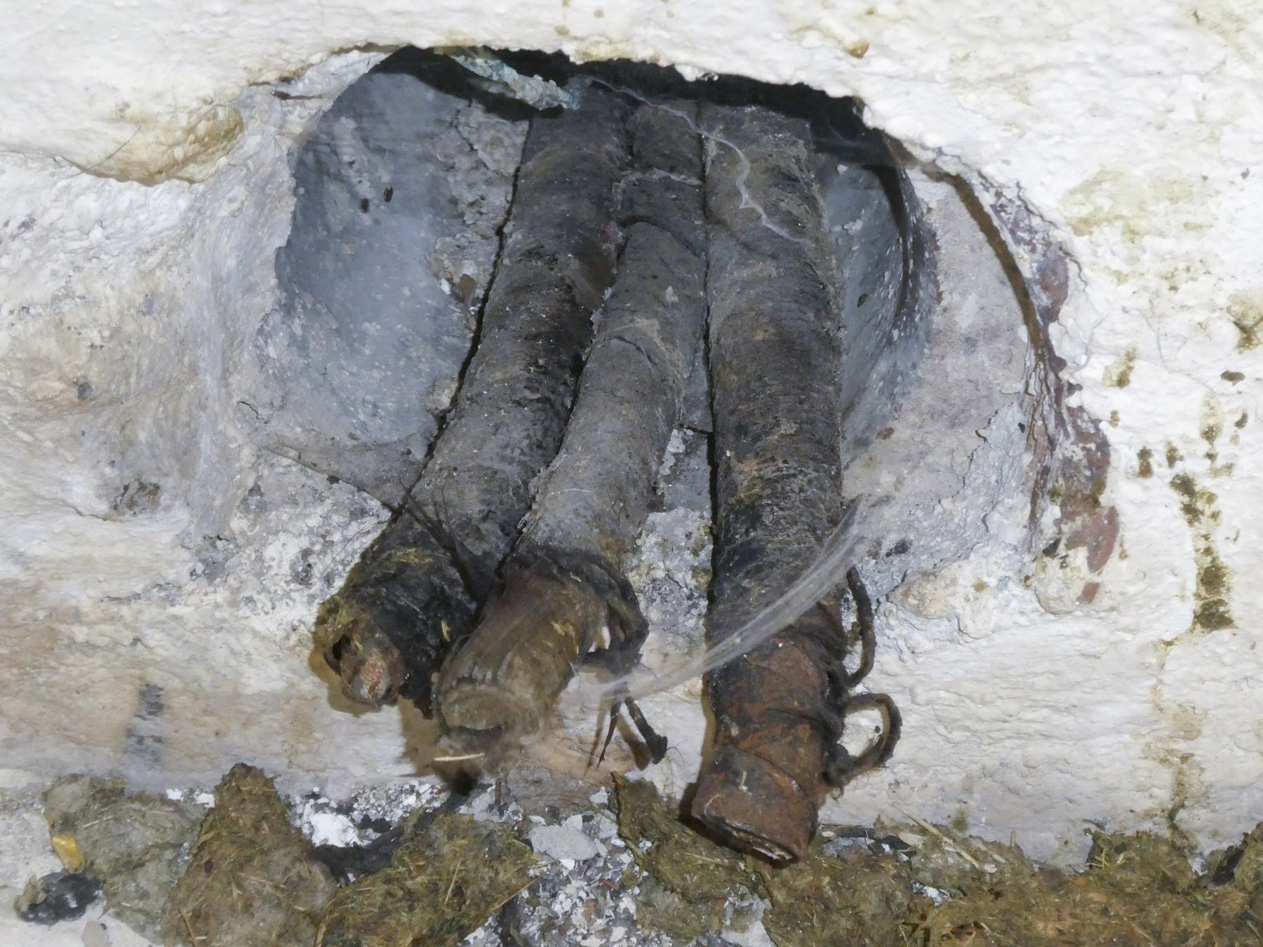 Ligne Maginot - COL DE LA TORRE - (Chambre de coupure) -  - ELLENA Daniel - CUNY Philippe