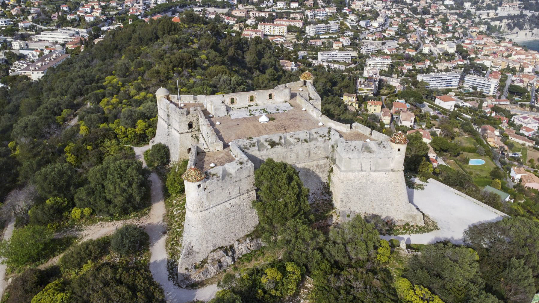 Ligne Maginot - MONT ALBAN - (Bâtiment radio-télégraphique) -  - ELLENA Daniel - CUNY Philippe