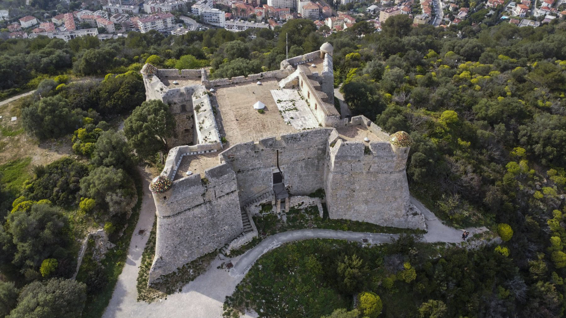 Ligne Maginot - MONT ALBAN - (Bâtiment radio-télégraphique) -  - ELLENA Daniel - CUNY Philippe