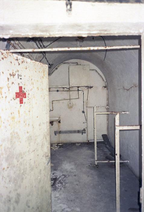Ligne Maginot - COL DE GARDE (G) - EO10 - (Abri actif) - L'infirmerie