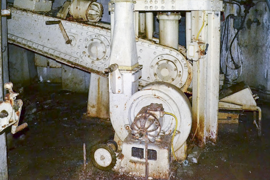 Ligne Maginot - ROCHONVILLERS - A8 - (Ouvrage d'artillerie) - Bloc 1
Tourelle de mitrailleuses