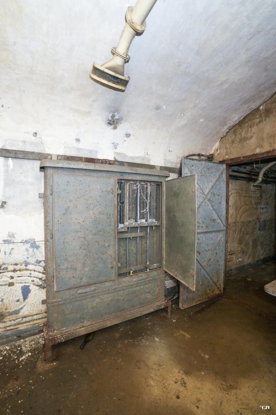 Ligne Maginot - ROCHONVILLERS - A8 - (Ouvrage d'artillerie) - Le PC de l'ouvrage - Lia VERMEULEN