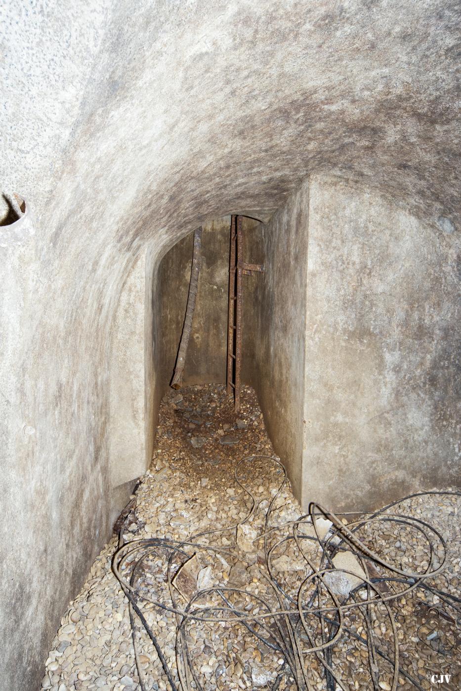 Ligne Maginot - ROCHONVILLERS - A8 - (Ouvrage d'artillerie) - Issue secrète - Lia VERMEULEN