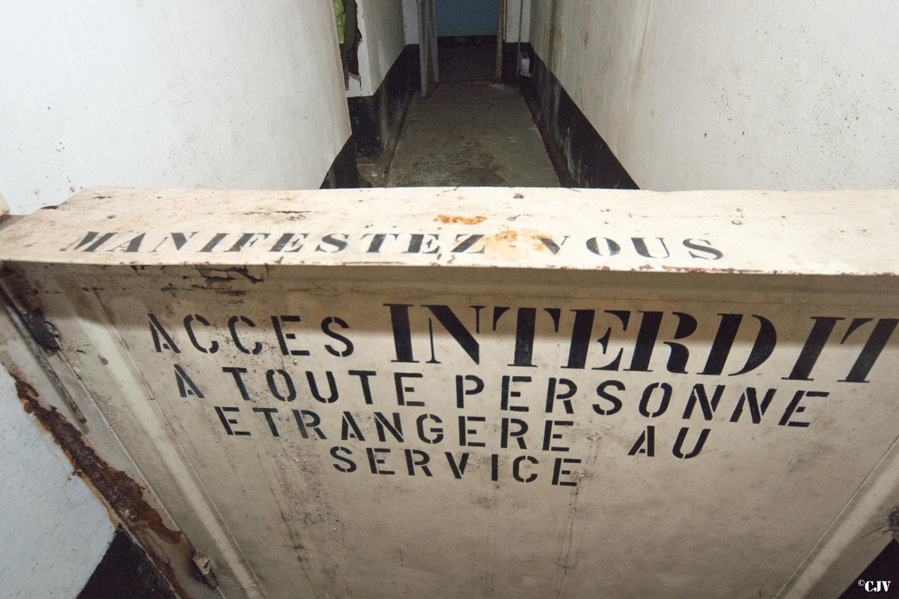 Ligne Maginot - ROCHONVILLERS - A8 - (Ouvrage d'artillerie) - Les aménagements du PC Guerre
Les magasins aux artifices - Lia VERMEULEN