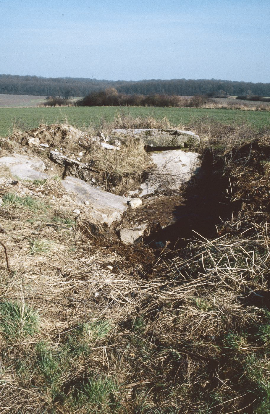 Ligne Maginot - LE BOUT 6 - (Cuve pour arme d'infanterie) -  - MANSUY Michel