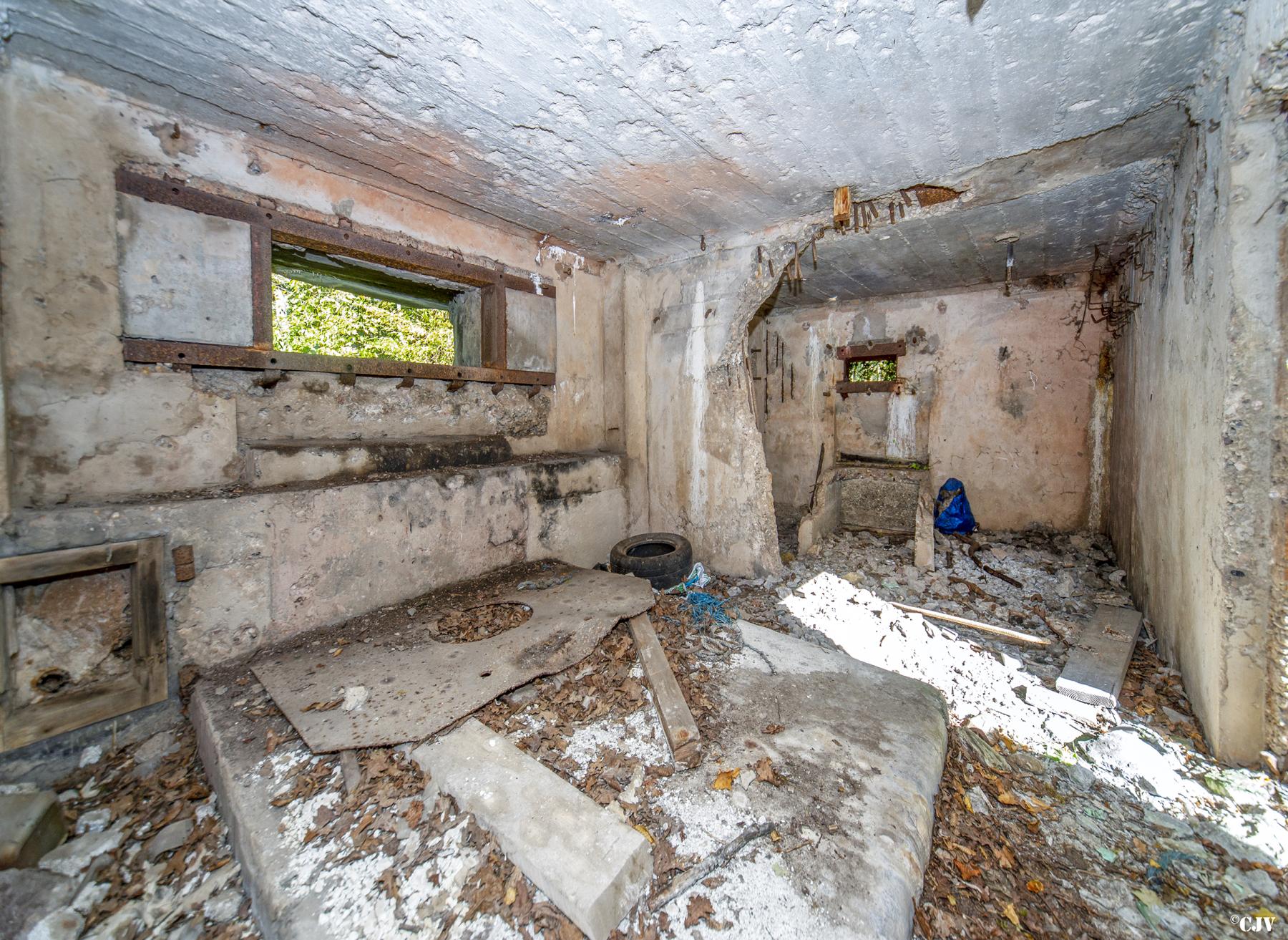 Ligne Maginot - MC1B - HENRIVILLE 3 (AVANT POSTE) - (Blockhaus pour canon) - 