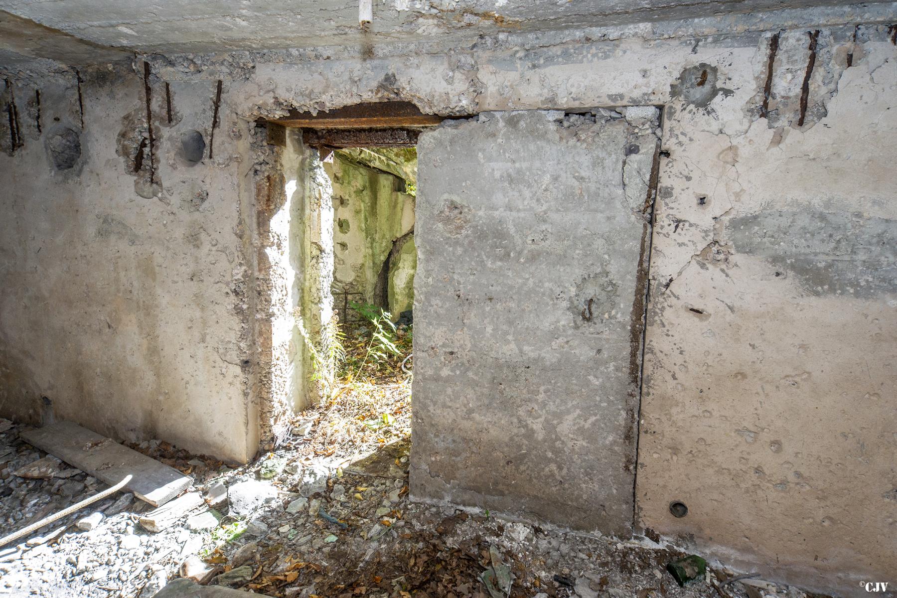 Ligne Maginot - MC1B - HENRIVILLE 3 (AVANT POSTE) - (Blockhaus pour canon) - 