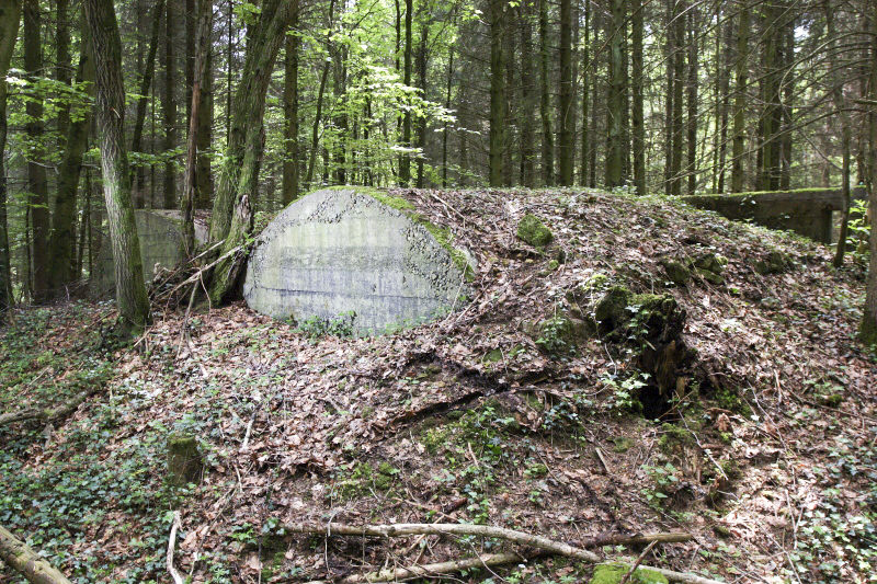 Ligne Maginot - FOND LOLIETTE - (PC) - Comme d'autres PC de ce secteur, celui ci présente la particularité de ne pas être enterré.