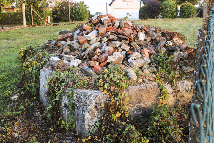 Ligne Maginot - 5 - BARST 3bis - (Blockhaus pour arme infanterie) - Situé sur un terrain privé     - jin jac