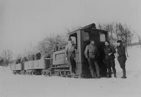 Ligne Maginot - Locotracteur essence SCHNEIDER LG ou LG 3 (LG) - Un convoi utilisé pour des travaux de consolidation de la voie