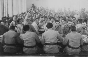 Ligne Maginot - VECKRING - (Camp de sureté) - Le refectoire