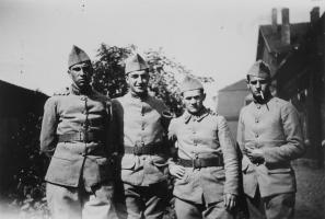 Ligne Maginot - 69° Régiment de Mitrailleurs d'Infanterie de Forteresse (69° RMIF) - Quartier de Guise (Forbach) - Octobre 36
Pontet, Ballanger, ?, Farrail 
