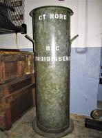 Ligne Maginot - OBERROEDERN SUD - RIEFFEL - (Casemate d'infanterie - Double) - Chambre de tir Nord
Bac pour le refroidissement des mitrailleuses