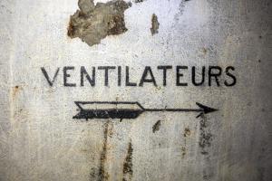 Ligne Maginot - ASCHBACH OUEST - (Casemate d'infanterie - Simple) - Inscription 'ventilateurs'