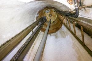 Ligne Maginot - SCHOENENBOURG - (Ouvrage d'artillerie) - Bloc 4
Intérieur de la cloche Obs