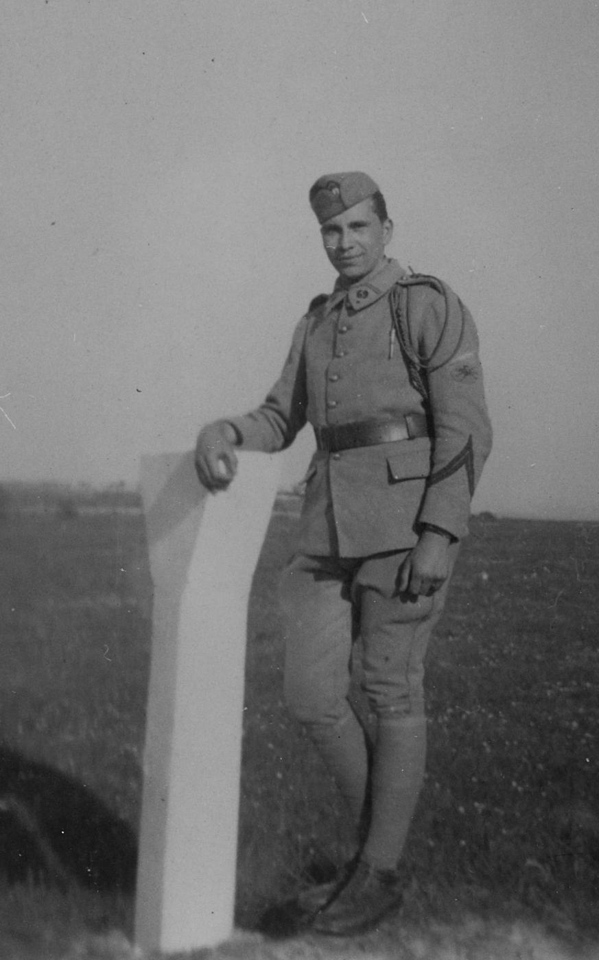 Ligne Maginot - 69° Régiment de Mitrailleurs d'Infanterie de Forteresse (69° RMIF) - Nancy - Mai 1937
Roger Pontet