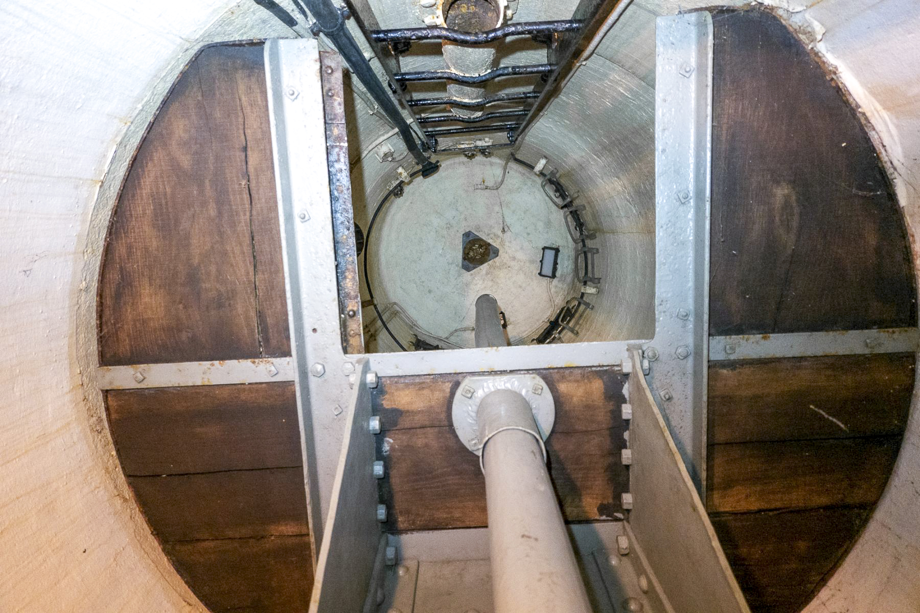 Ligne Maginot - SCHOENENBOURG - (Ouvrage d'artillerie) - Bloc 1
Cloche GFM - Michel Teiten