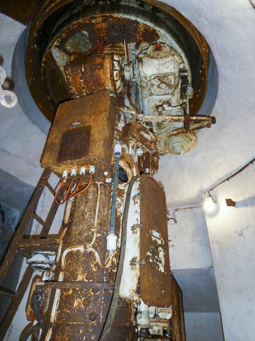 Ligne Maginot - SCHOENENBOURG - (Ouvrage d'artillerie) - Bloc 2   - ELLENA Daniel - CUNY Philippe