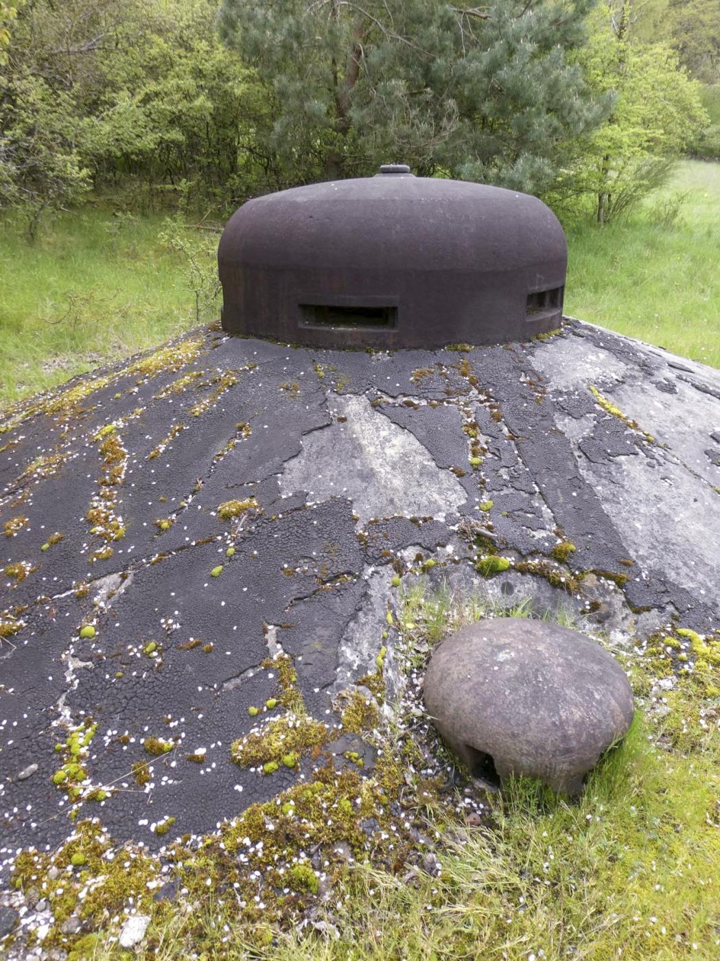Ligne Maginot - HOCHWALD - (Ouvrage d'artillerie) - Bloc 14
Cloche VDP - ELLENA Daniel - CUNY Philippe
