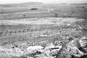 Ligne Maginot - FERMONT - A2 - (Ouvrage d'artillerie) - Vue depuis le bloc 4 après les combats