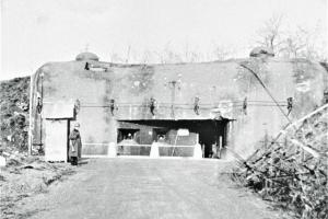 Ligne Maginot - FERMONT - A2 - (Ouvrage d'artillerie) - L'entrée des hommes en 1940