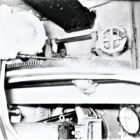 Ligne Maginot - Canon-obusier de 75 mm modèle 1932 sous casemate (75 32) - Ouvrage de Fermont bloc 4
La commande des volets d'embrasure en partie haute 