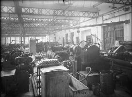 Ligne Maginot - SCHNEIDER-WESTINGHOUSE (SW) - Matériel électrique SW - Schneider-Westinghouse 
Atelier de fabrication mecanique