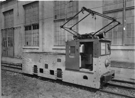 Ligne Maginot - SCHNEIDER-WESTINGHOUSE (SW) - Matériel électrique SW - Schneider-Westinghouse 
Locotracteur électrique type LM 1019 A destiné à l'industrie minière